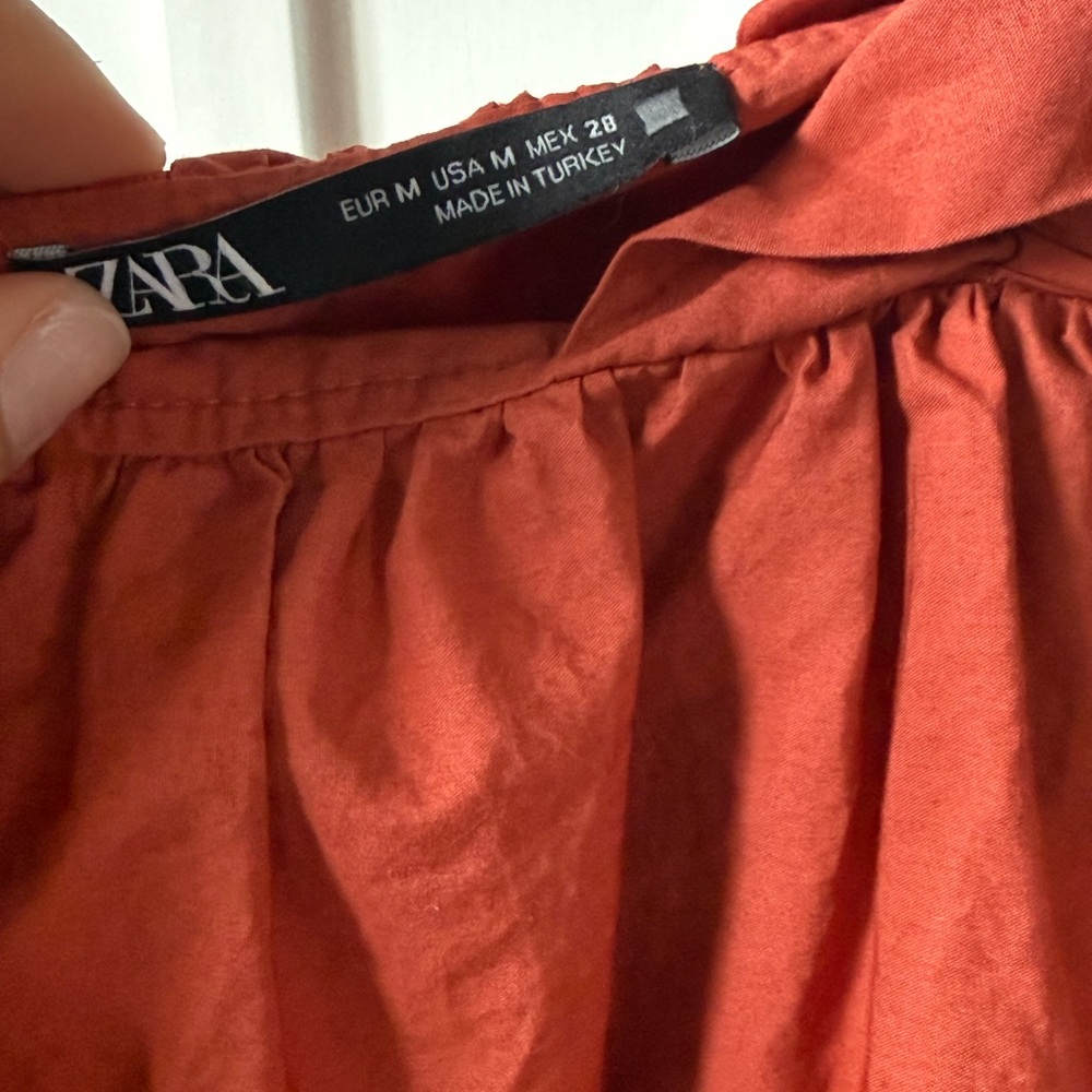 Zara Ruffled Red Blouse - Picture 4 of 4